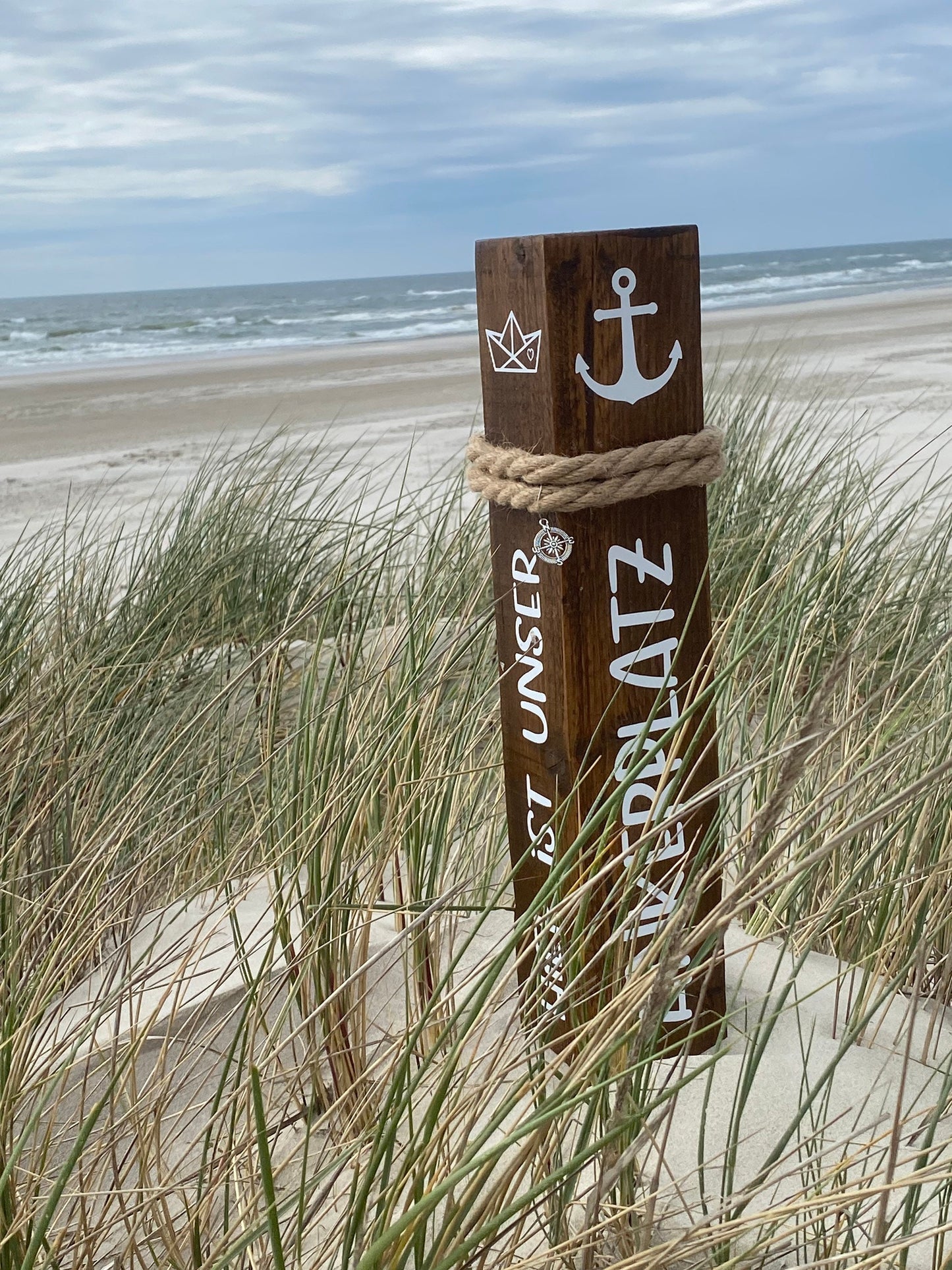 Decorative Wooden Bollard with Anchor & Boat | Maritime Garden Column | Handmade Nautical Stele | Rustic Seaside Decoration