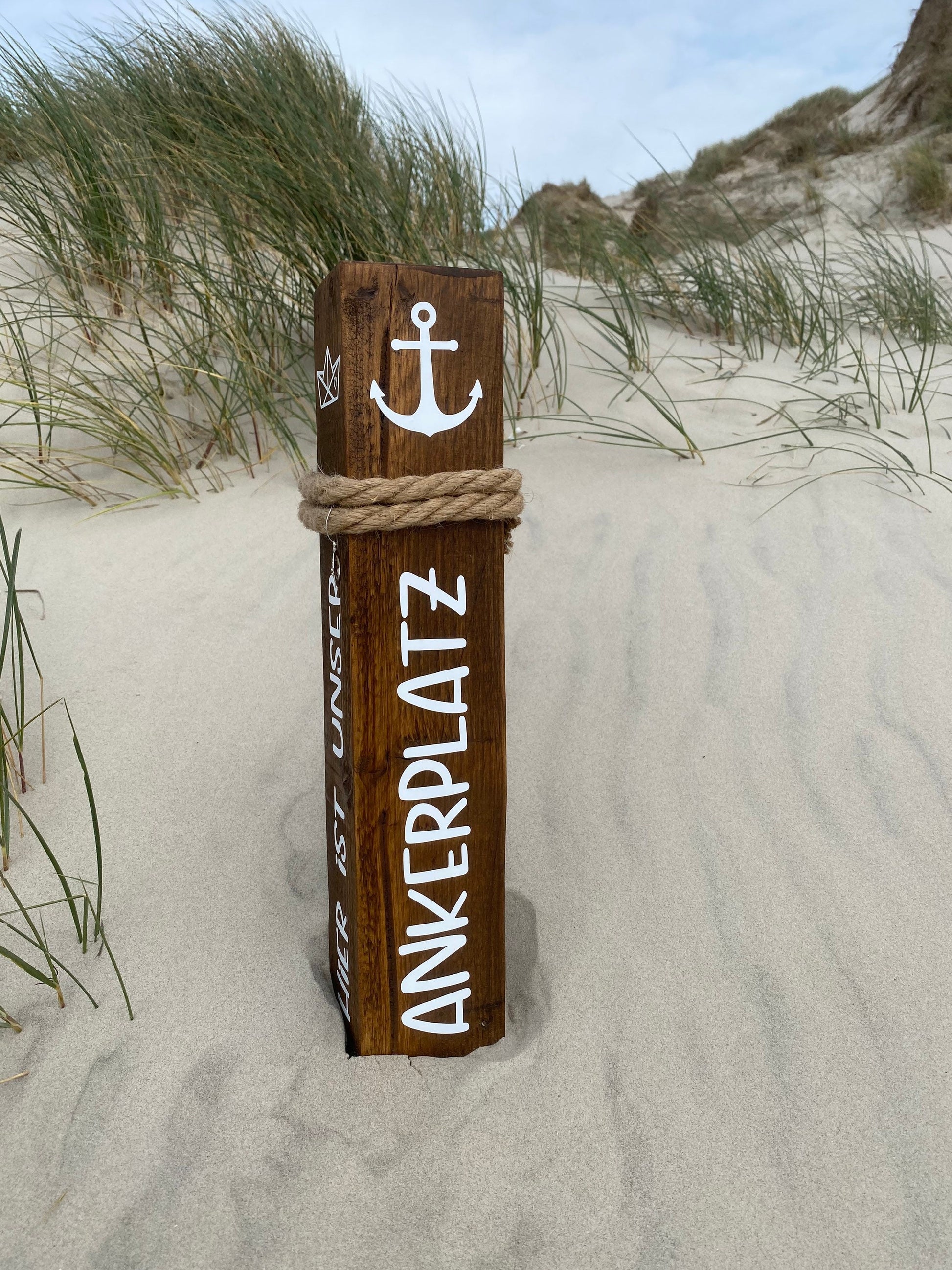 Decorative Wooden Bollard with Anchor & Boat | Maritime Garden Column | Handmade Nautical Stele | Rustic Seaside Decoration