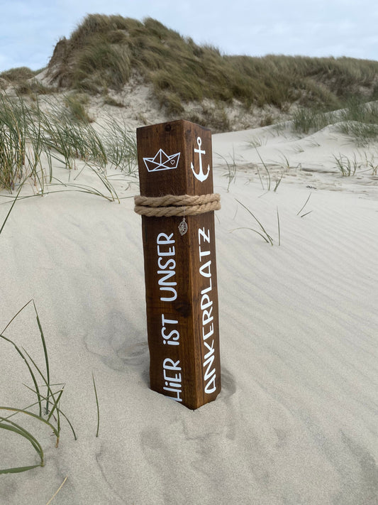 Decorative Wooden Bollard with Anchor & Boat | Maritime Garden Column | Handmade Nautical Stele | Rustic Seaside Decoration