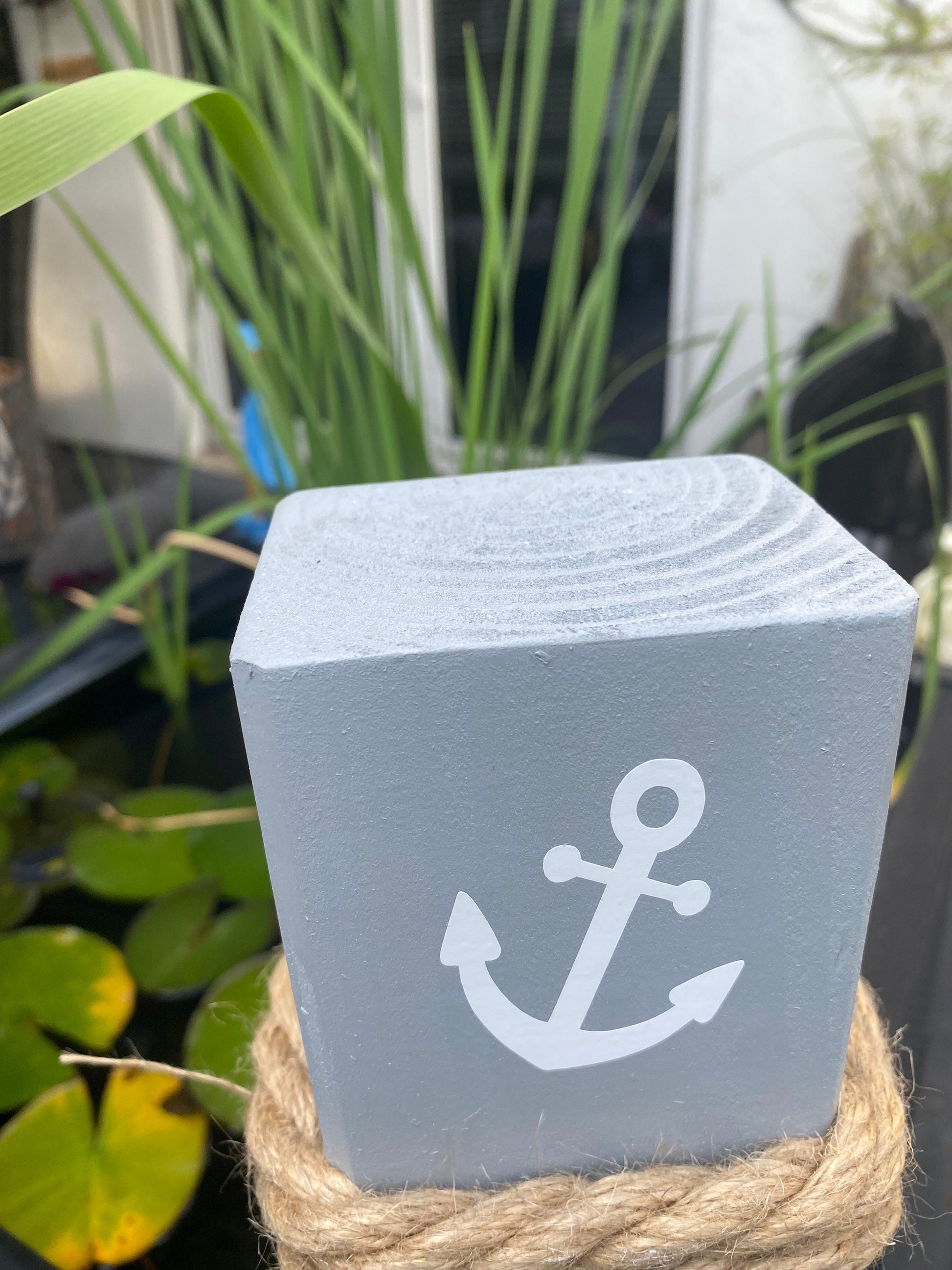 Gartendeko Glück Dekopoller Maritim Heimathafen Anker Dekosäule Poller Geschenk für Freunde Einladung Mitbringsel individuell