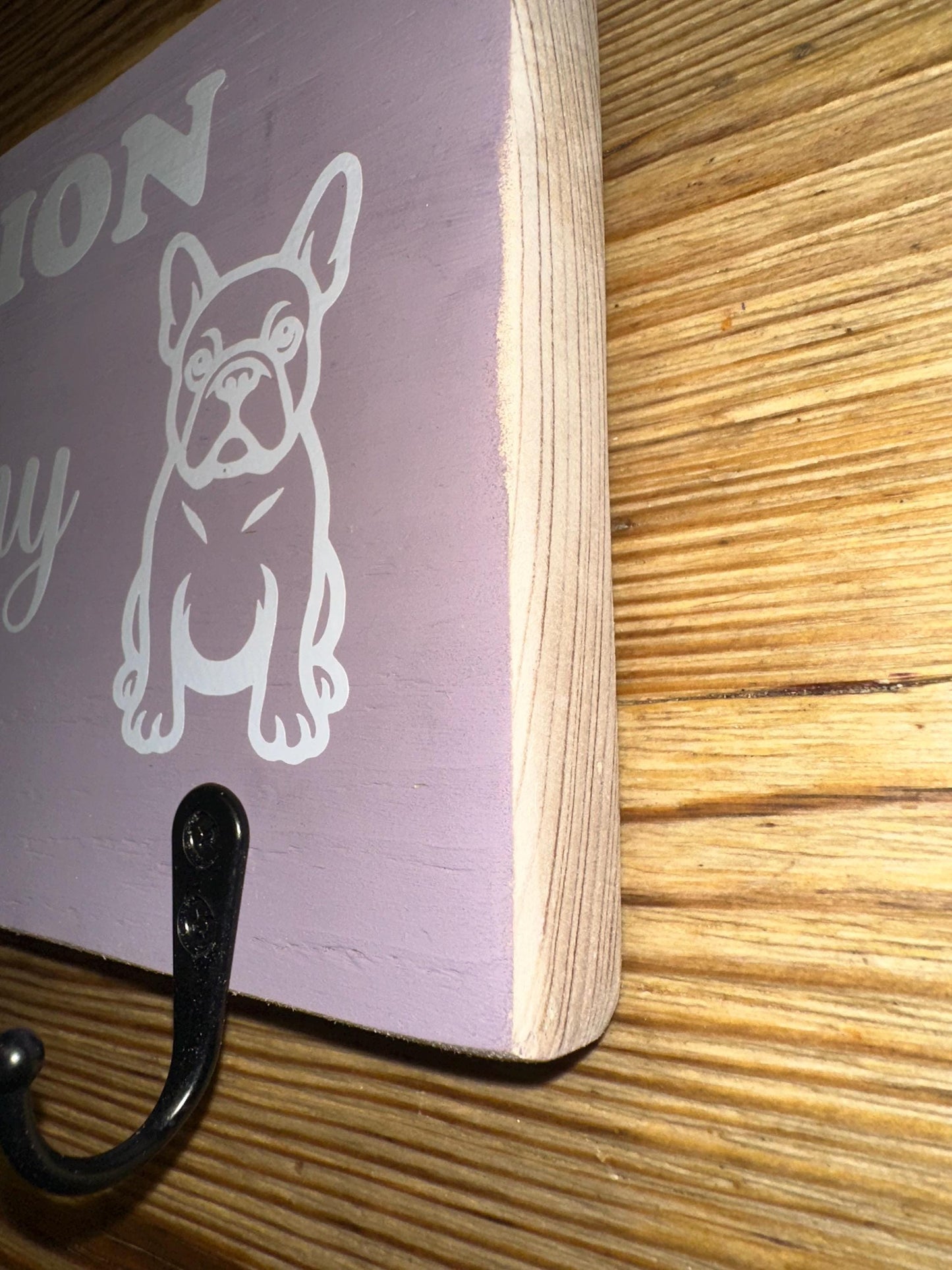 Personalized Dog Leash Holder | Wooden Dog Station with Name & Breed Symbol | Handmade Gift for Dog Owners | Custom Pet Leash Rack